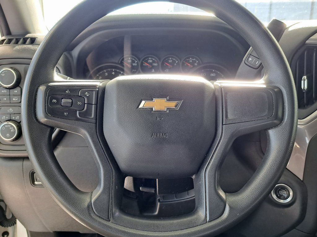 Used 2024 Chevrolet Silverado 1500 Custom image 10