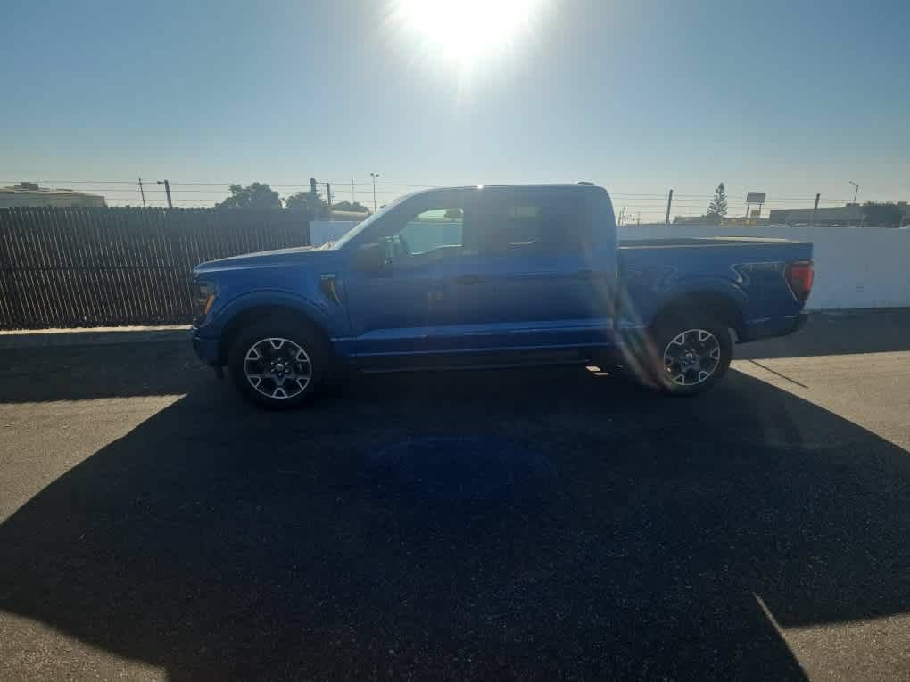 Used 2024 Ford F150 STX AWD/4WD image 4