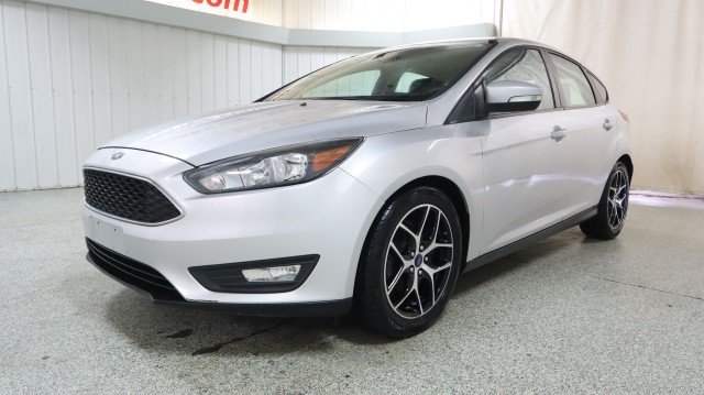Used 2018 Ford Focus SEL FWD image 2