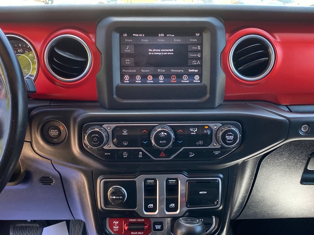 Used 2018 Jeep Wrangler Rubicon AWD/4WD image 23