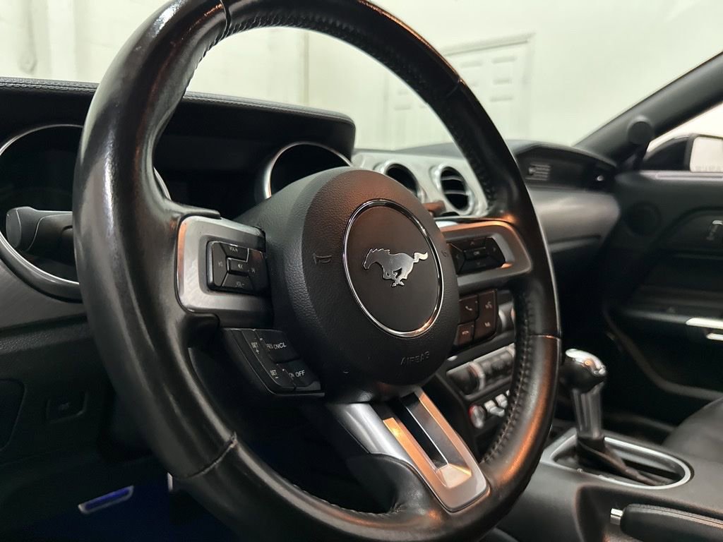 Used 2020 Ford Mustang GT Premium RWD image 25