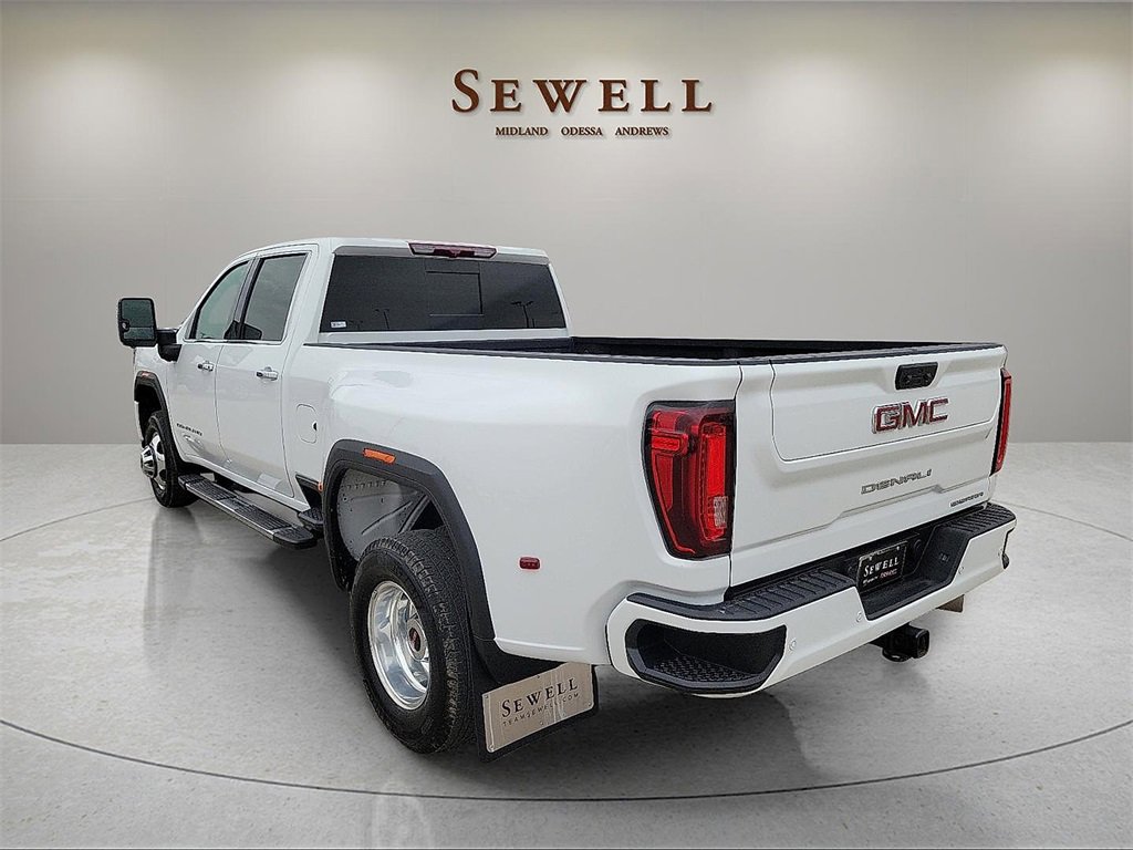 Used 2022 GMC Sierra 3500 Denali image 3