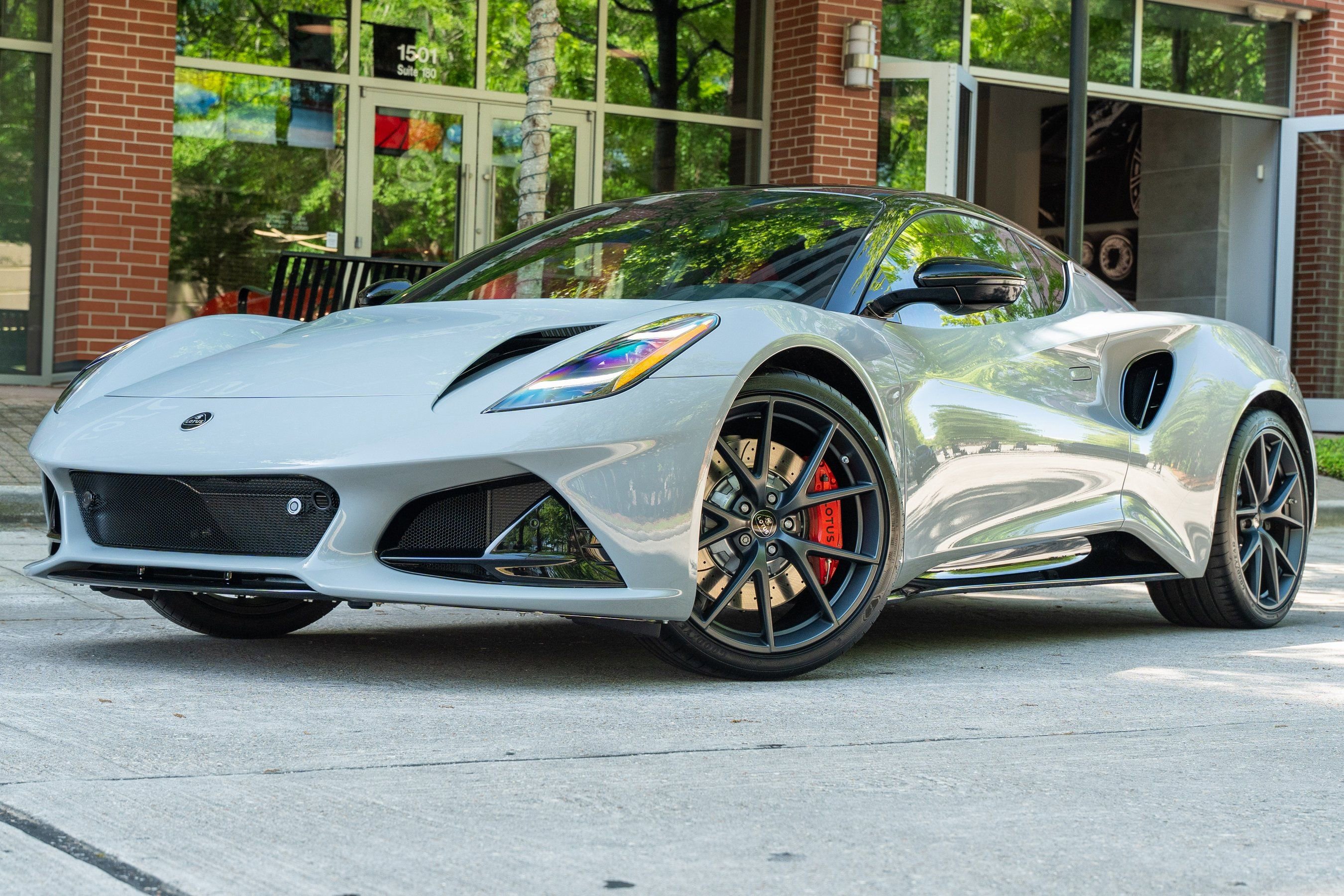 Used 2025 Lotus Emira image 45
