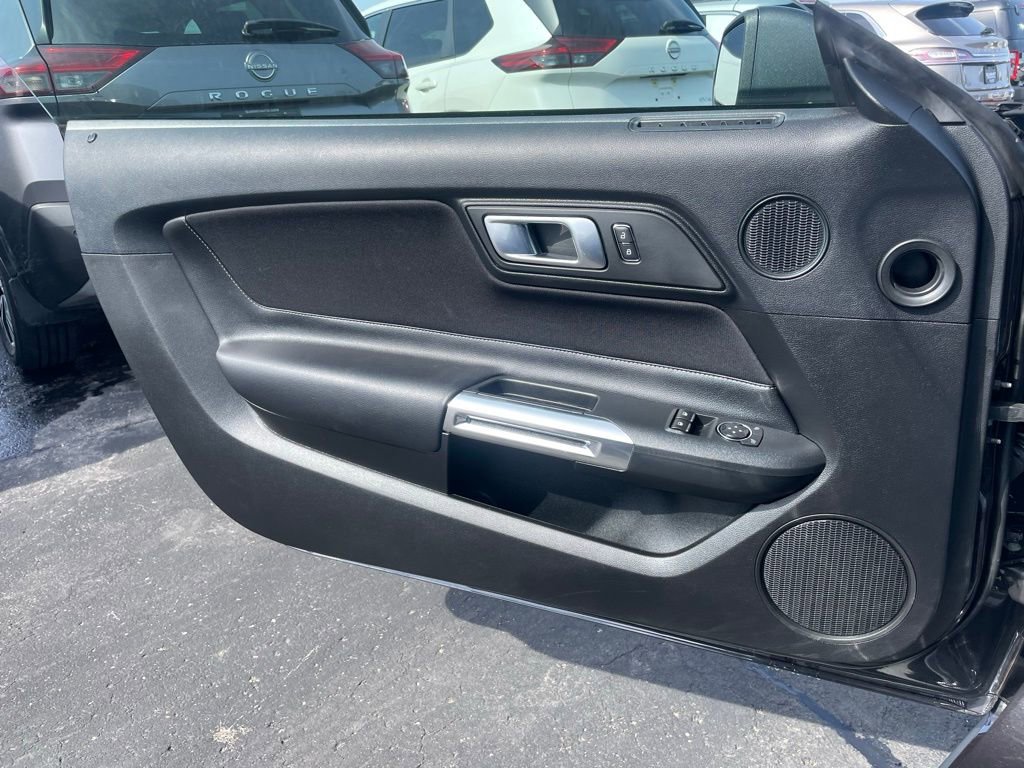 Used 2022 Ford Mustang Mach 1 image 46