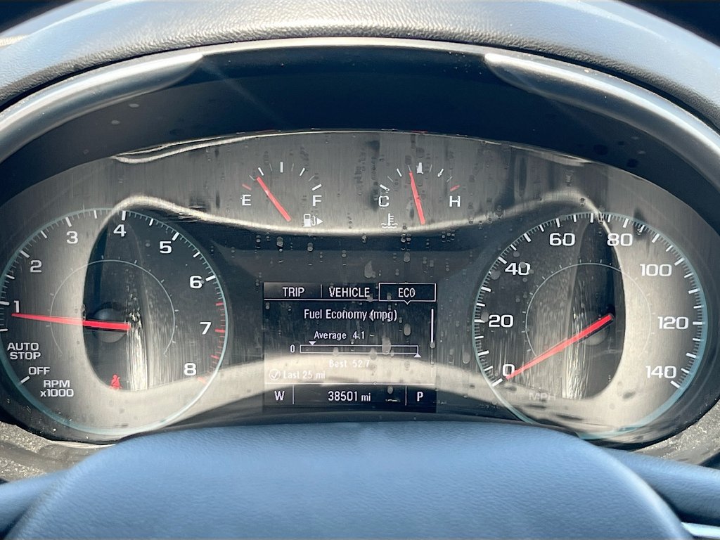 Used 2025 Chevrolet Malibu LT FWD image 12