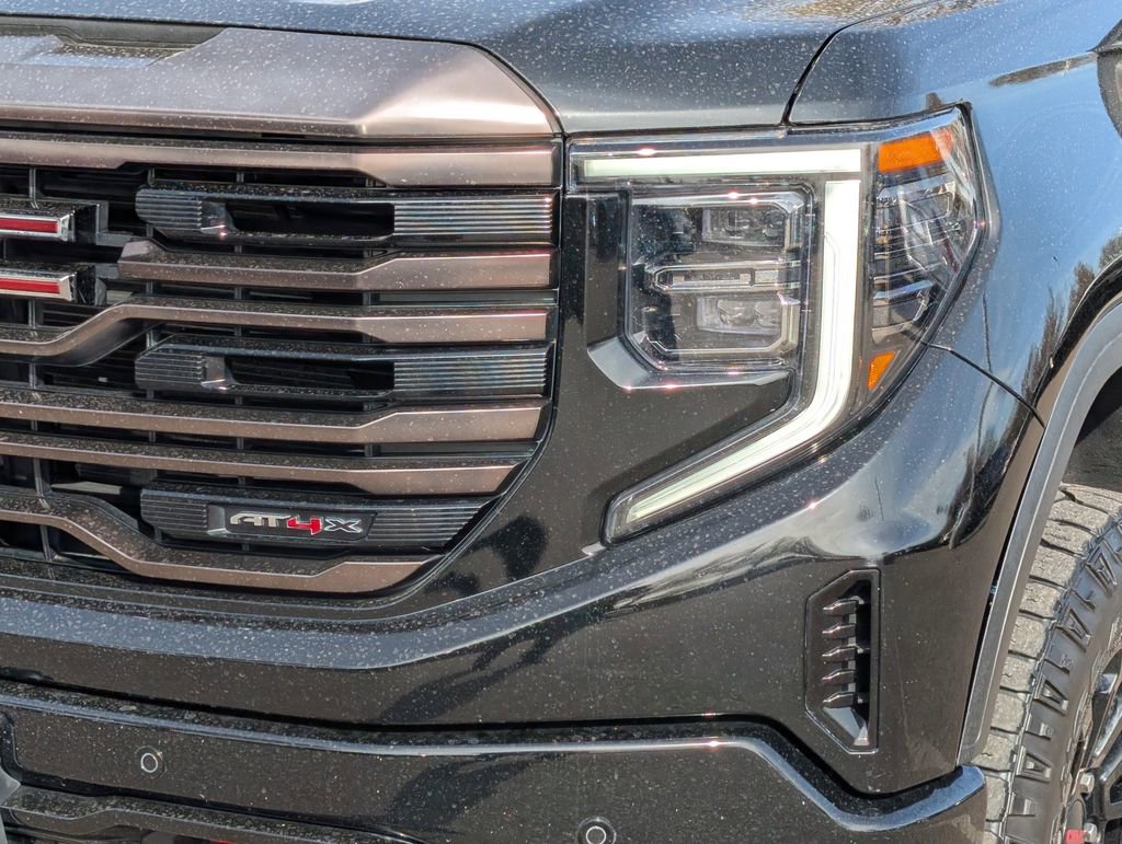 Used 2023 GMC Sierra 1500 AT4X AWD/4WD image 10