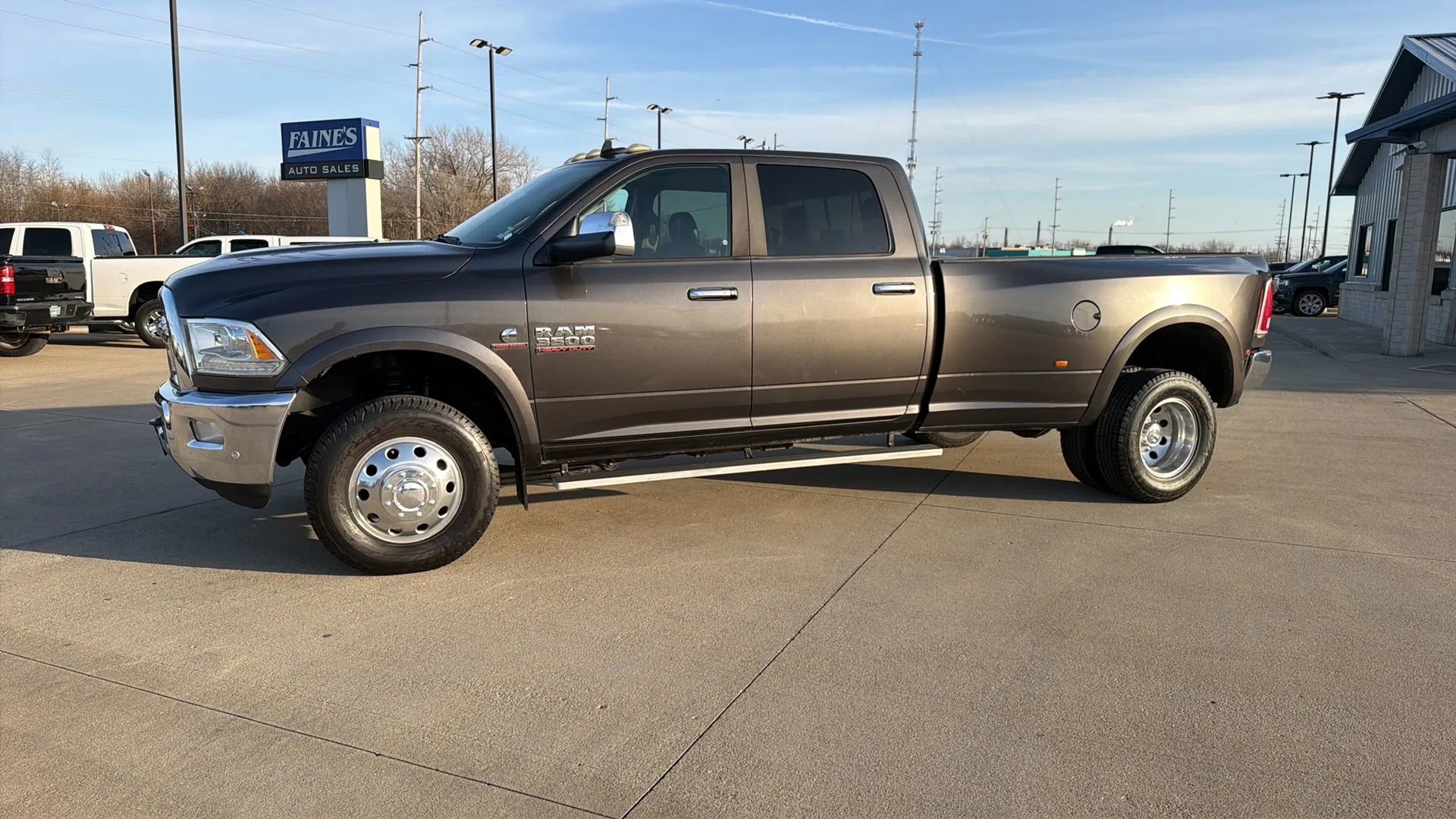 Used 2016 RAM 3500 Laramie image 7