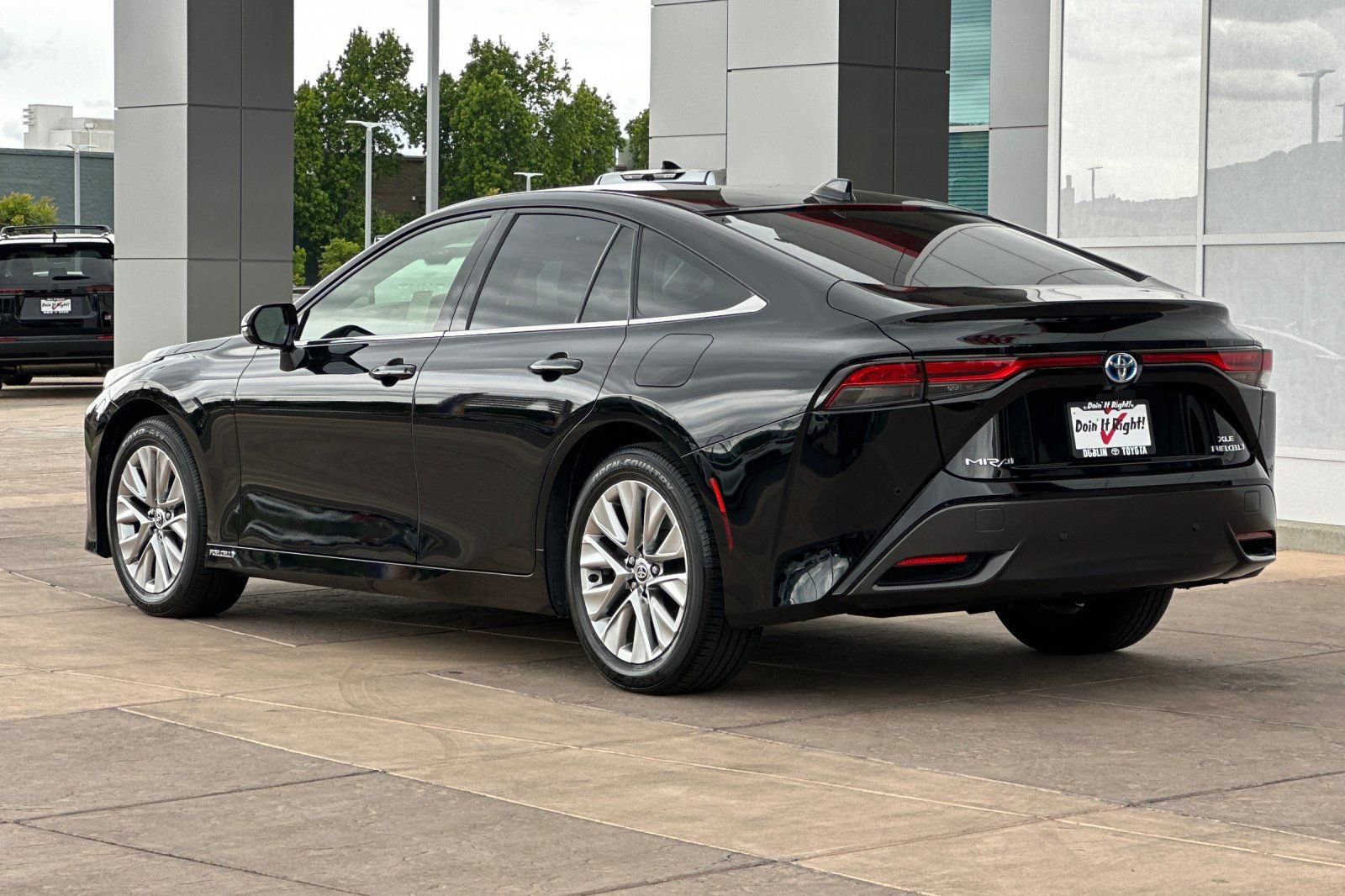Certified 2021 Toyota Mirai w/ Advanced Technology Package RWD image 7