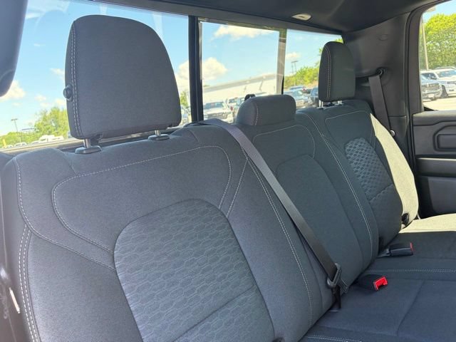 New 2026 RAM 1500 Express AWD/4WD image 28