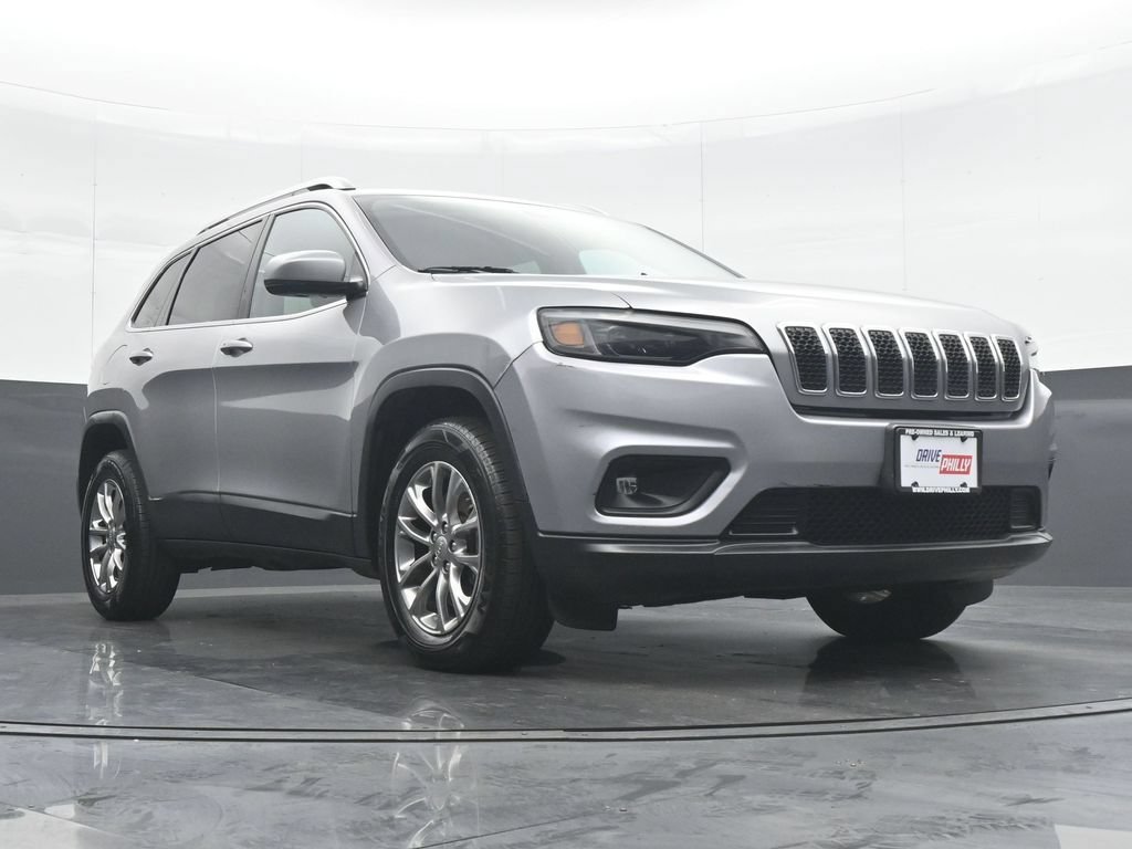 Used 2019 Jeep Cherokee Latitude Plus AWD/4WD image 33