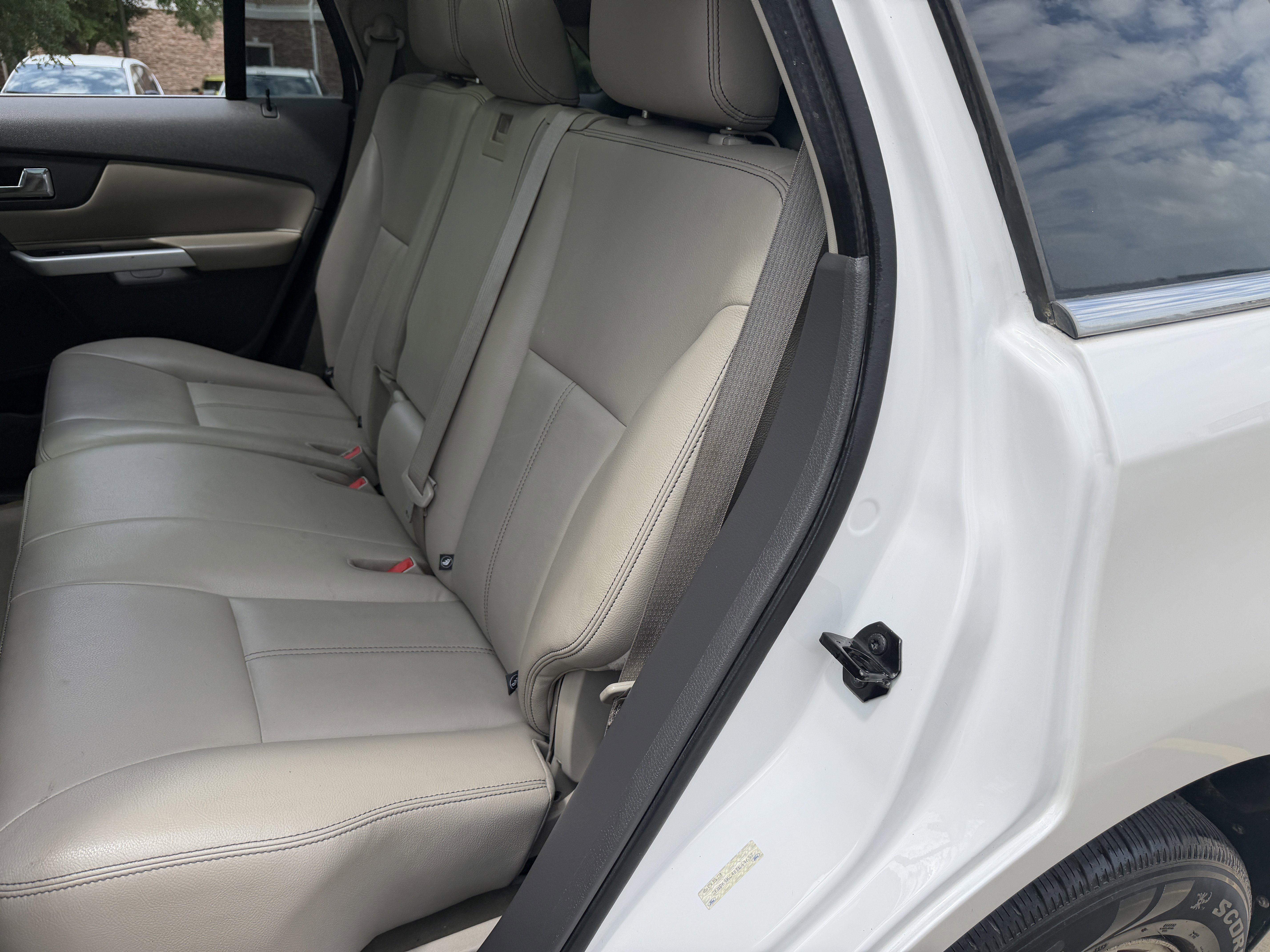 Used 2011 Ford Edge Limited w/ 302A Rapid Spec Order Code AWD/4WD image 19