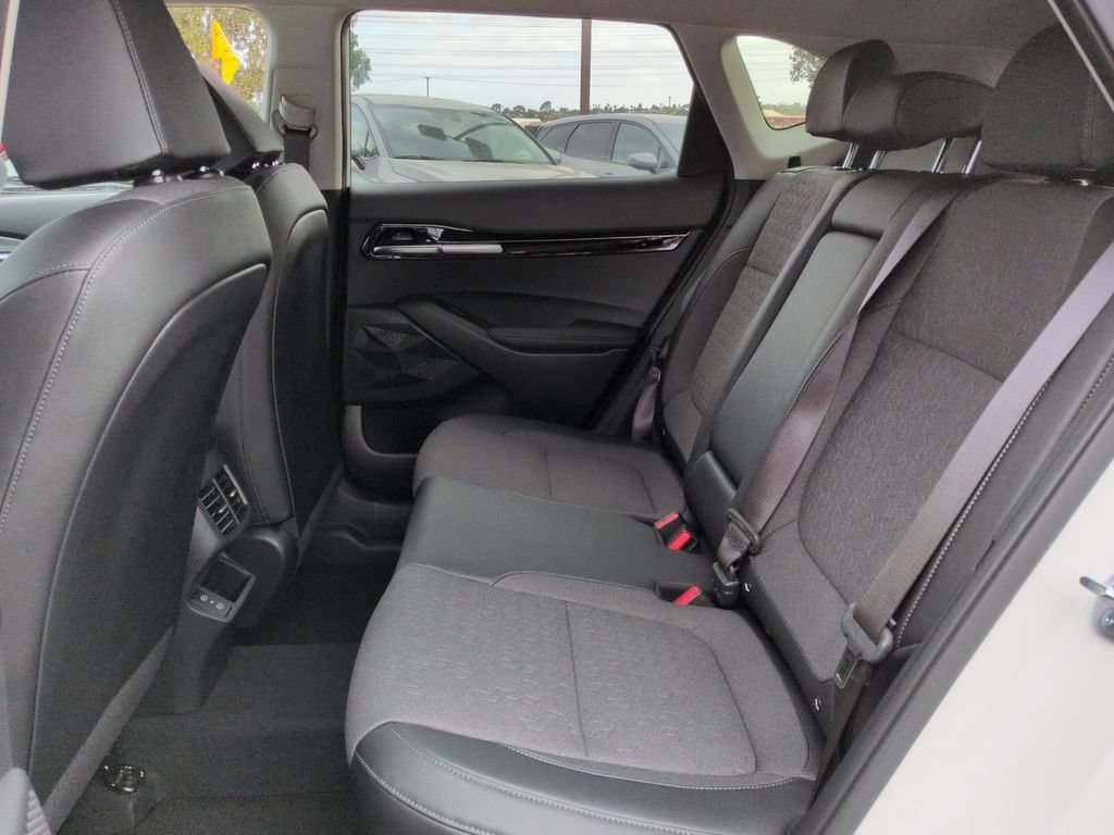 New 2026 Kia Seltos S FWD image 26