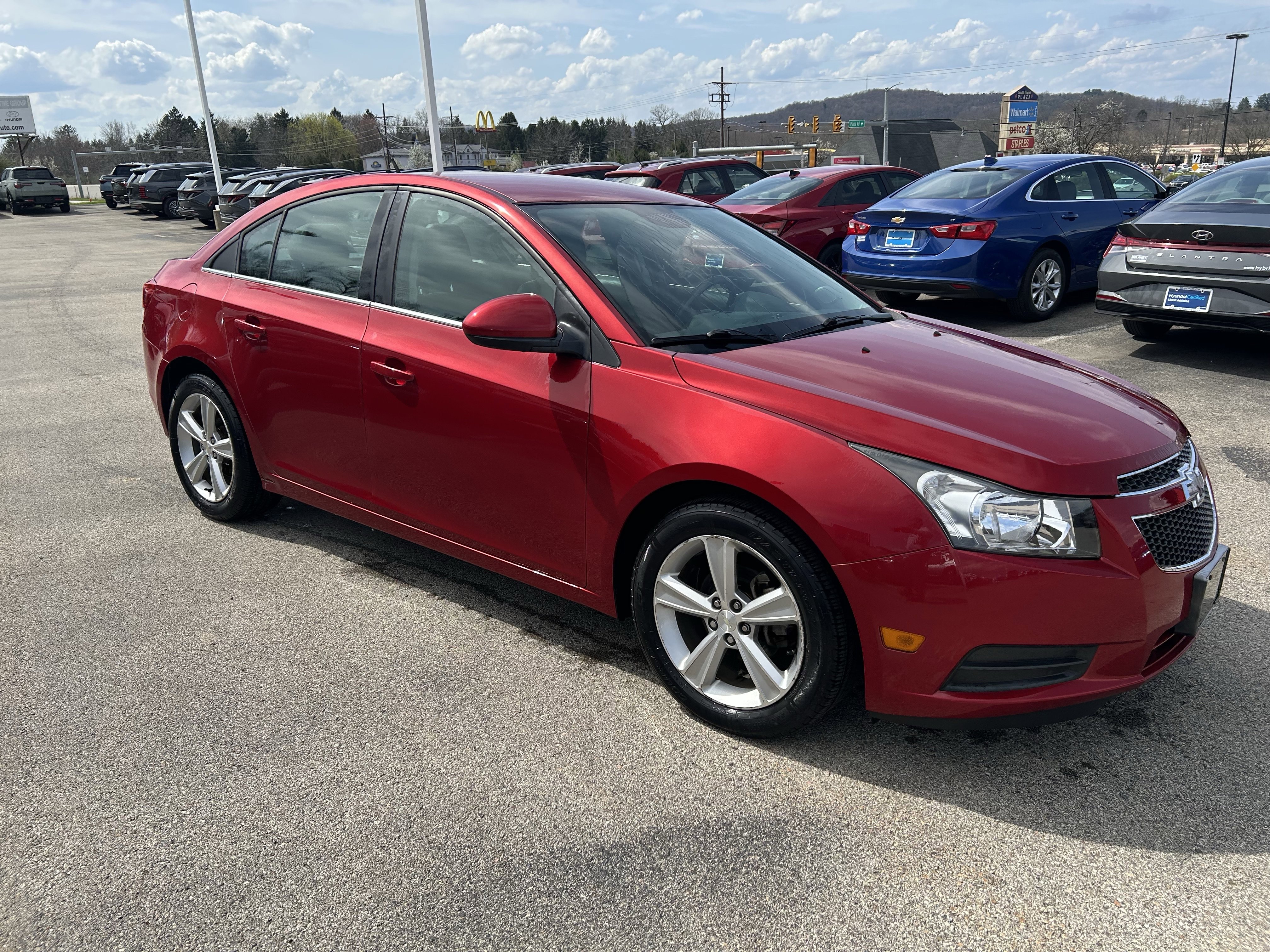 Used 2014 Chevrolet Cruze LT image 2