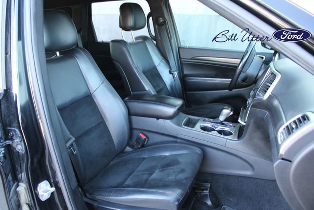 Used 2018 Jeep Grand Cherokee Altitude image 11