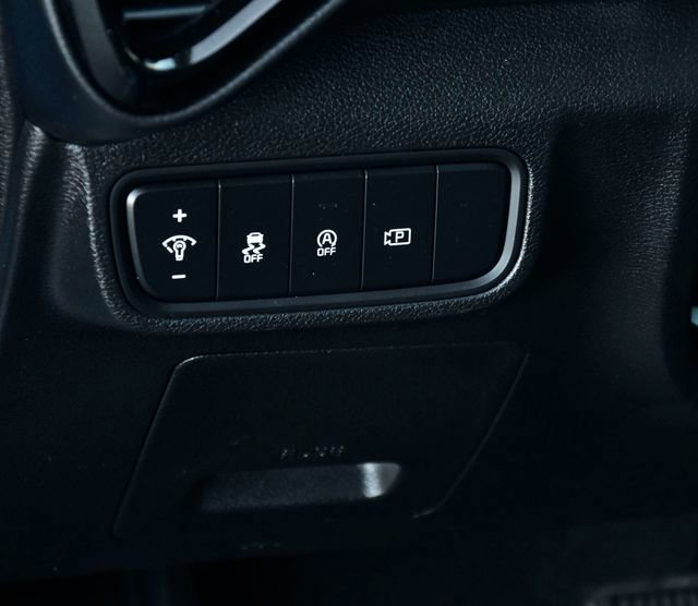 Certified 2025 Kia Soul EX image 26