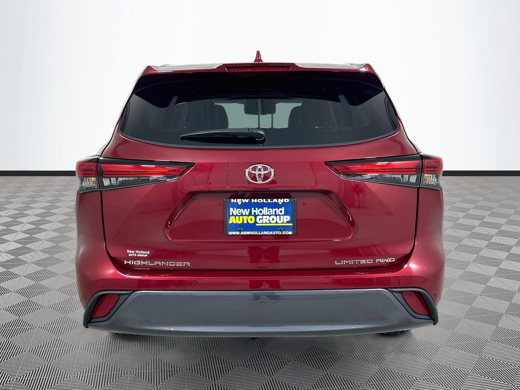 Used 2022 Toyota Highlander Limited AWD/4WD image 6