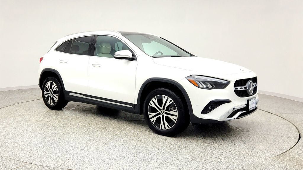 Used 2026 Mercedes-Benz GLA 250 4MATIC image 3