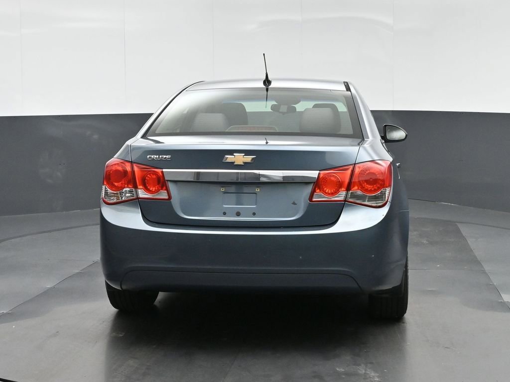 Used 2012 Chevrolet Cruze LS w/ Connectivity Package image 6