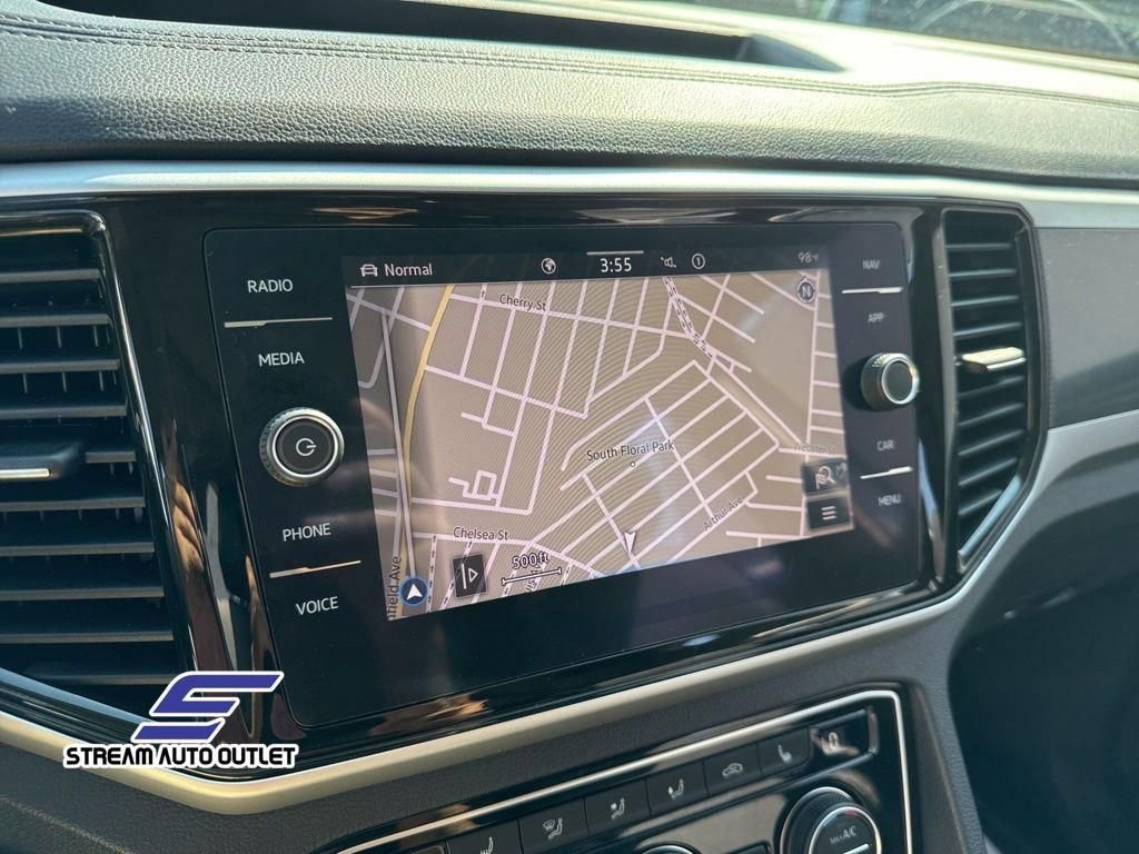 Used 2022 Volkswagen Atlas SEL R-Line image 41