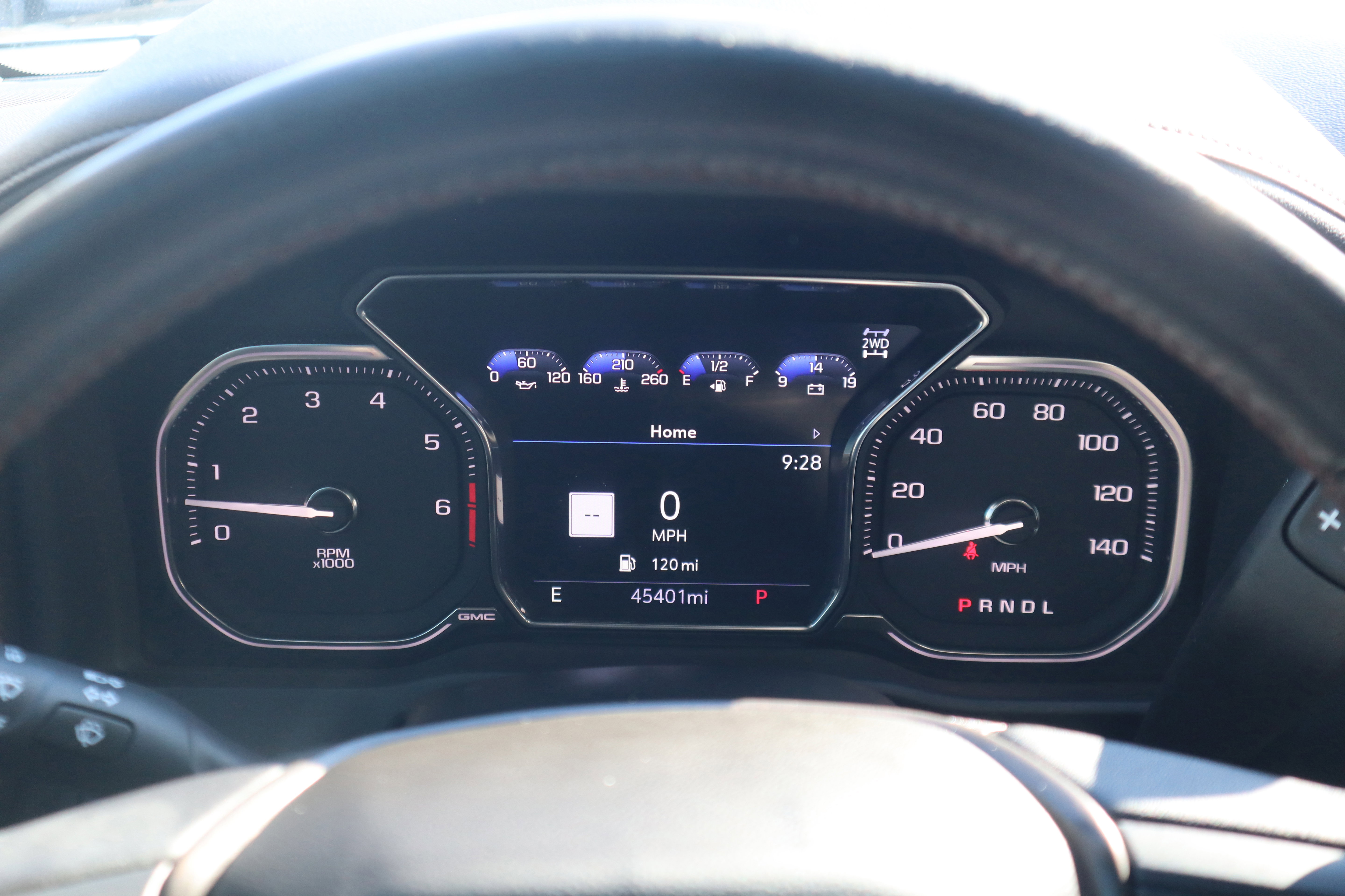 Used 2022 GMC Sierra 2500 AT4 w/ AT4 Premium Plus Package image 18