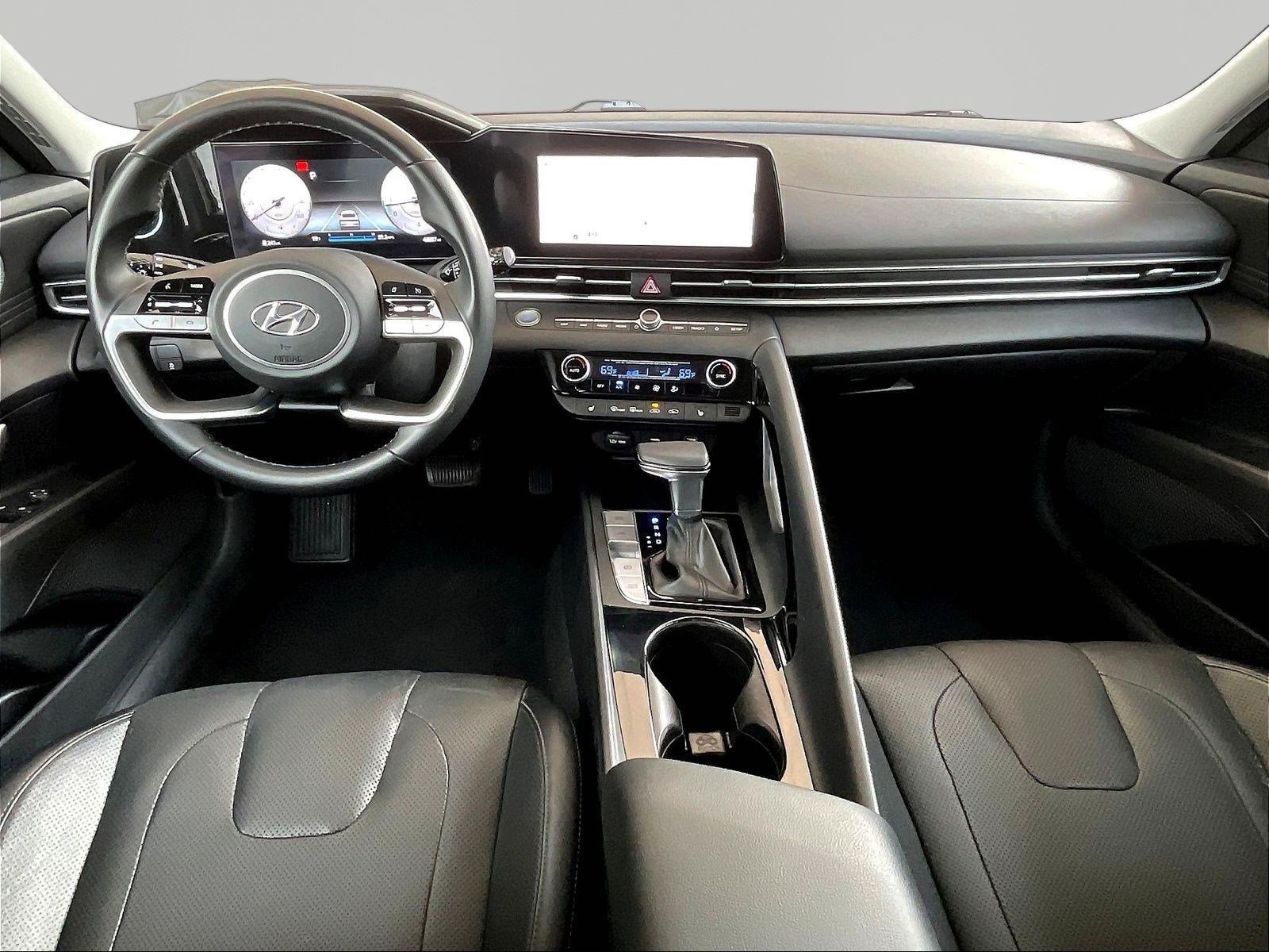Used 2021 Hyundai Elantra Limited FWD image 7