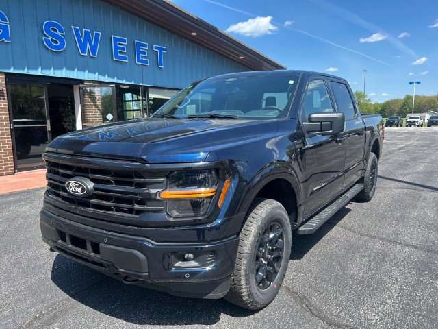 New 2026 Ford F150 XLT w/ Equipment Group 302A MID AWD/4WD image 2