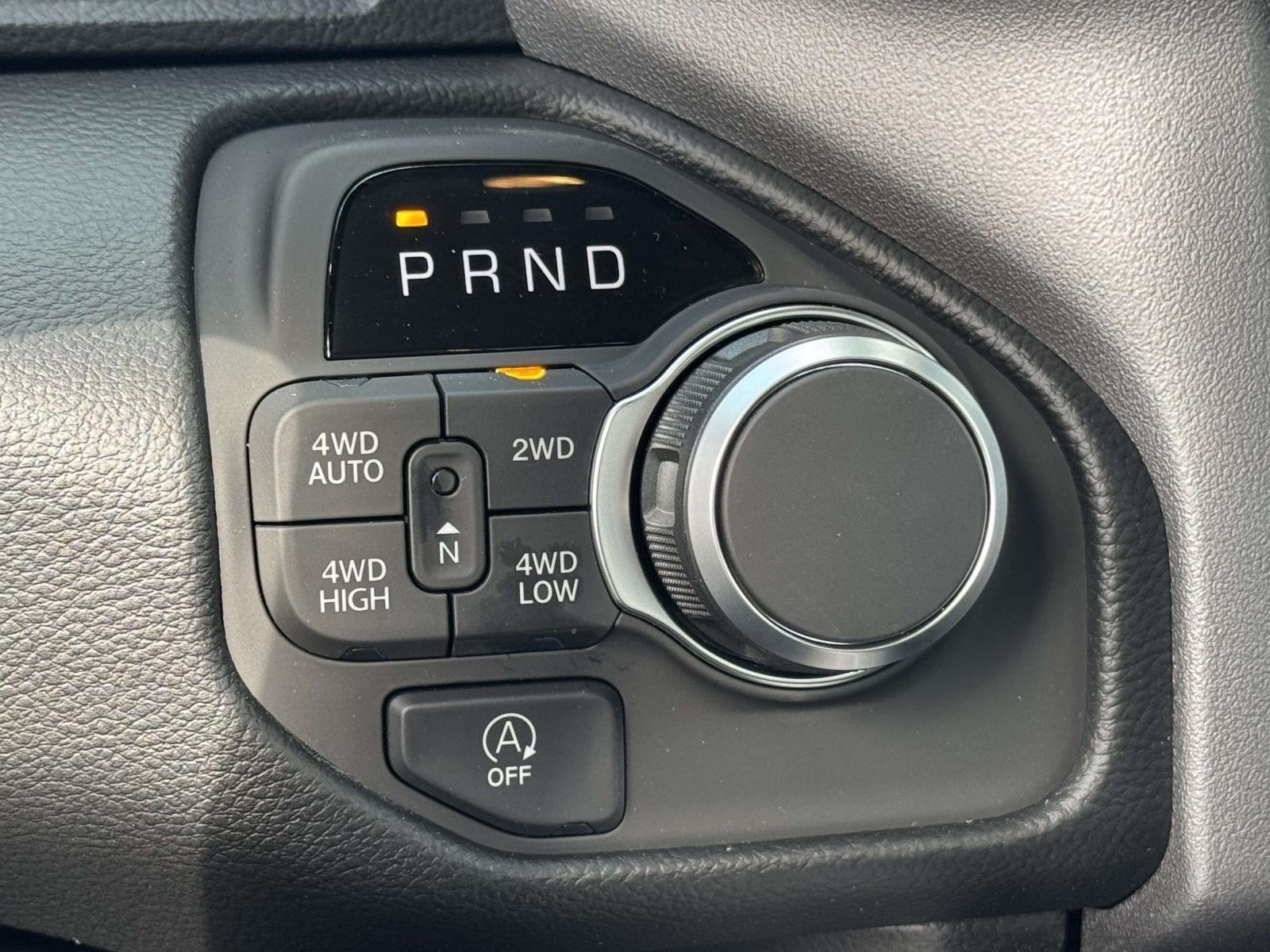 New 2026 RAM 1500 Big Horn w/ Night Edition AWD/4WD image 8