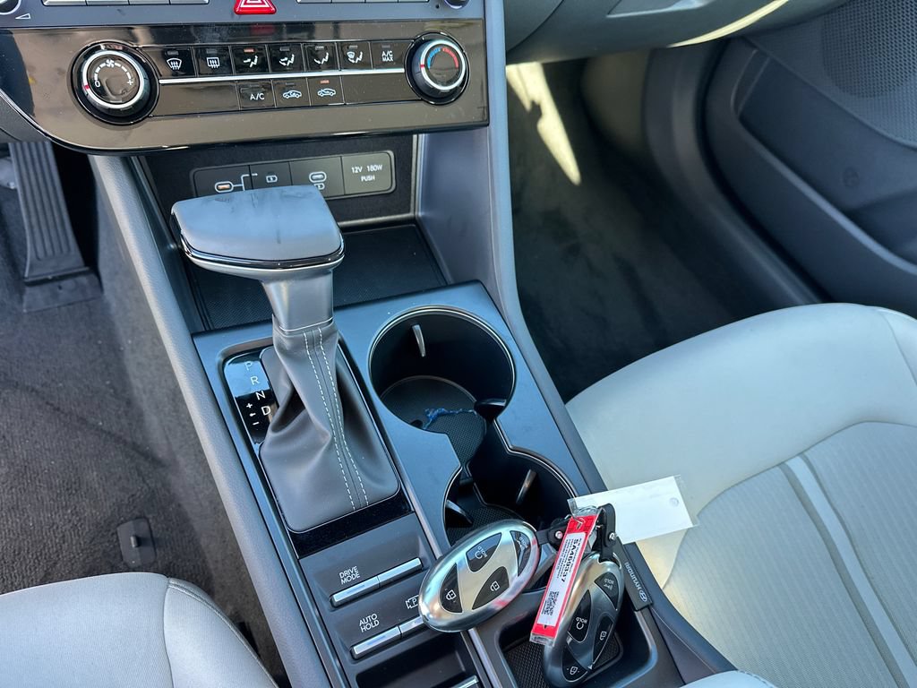 New 2025 Hyundai Sonata SE FWD image 32