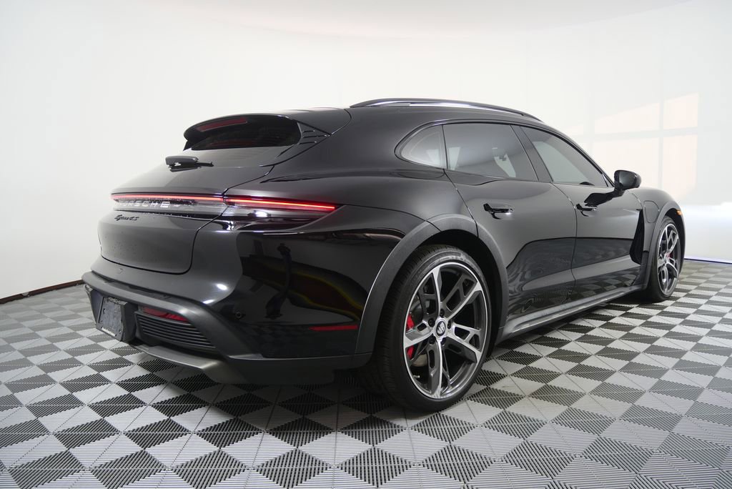 Used 2024 Porsche Taycan 4S AWD/4WD image 4