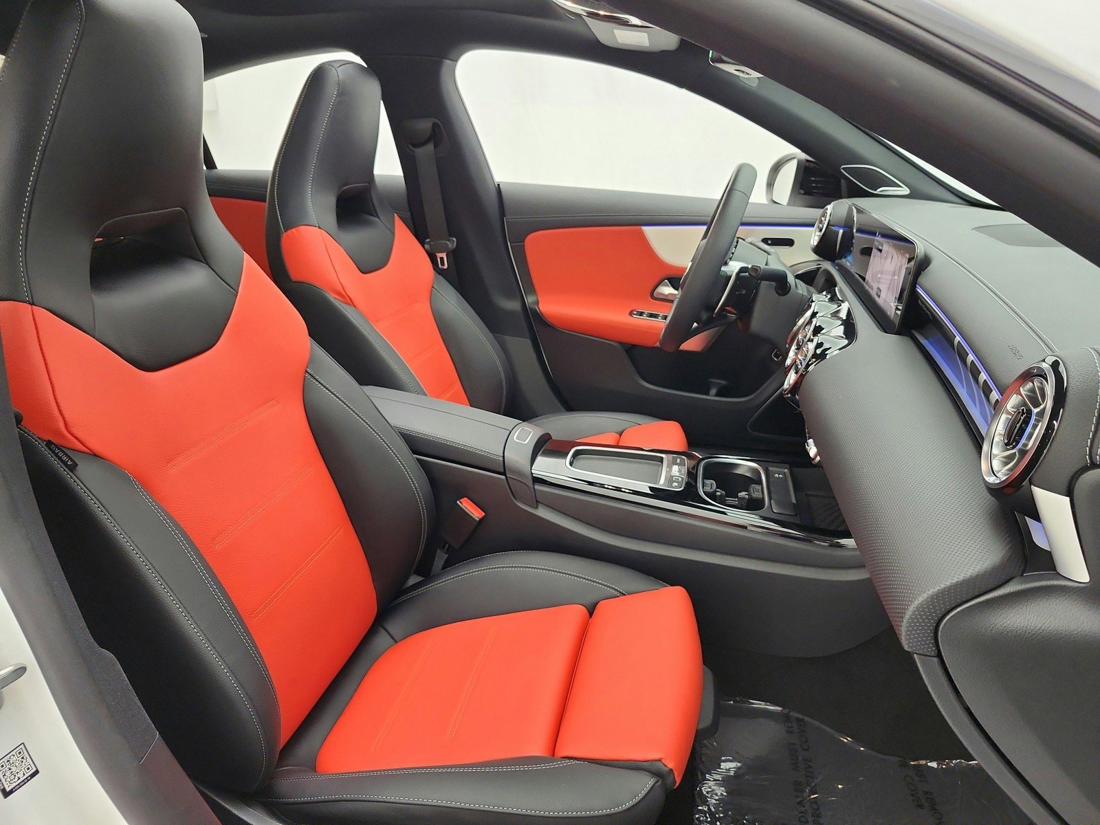 Certified 2025 Mercedes-Benz CLA 35 AMG 4MATIC image 36