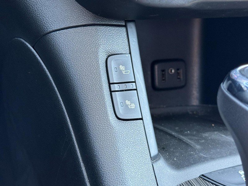 Used 2019 GMC Acadia SLT AWD/4WD image 21