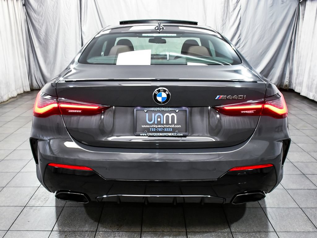 Used 2023 BMW M440i Coupe w/ Premium Package RWD image 5