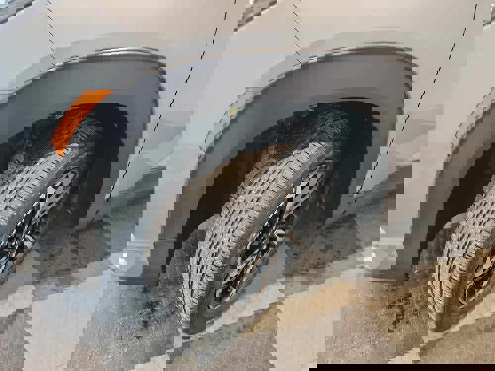 Used 2023 Chevrolet TrailBlazer RS w/ Sun and Liftgate Package image 8