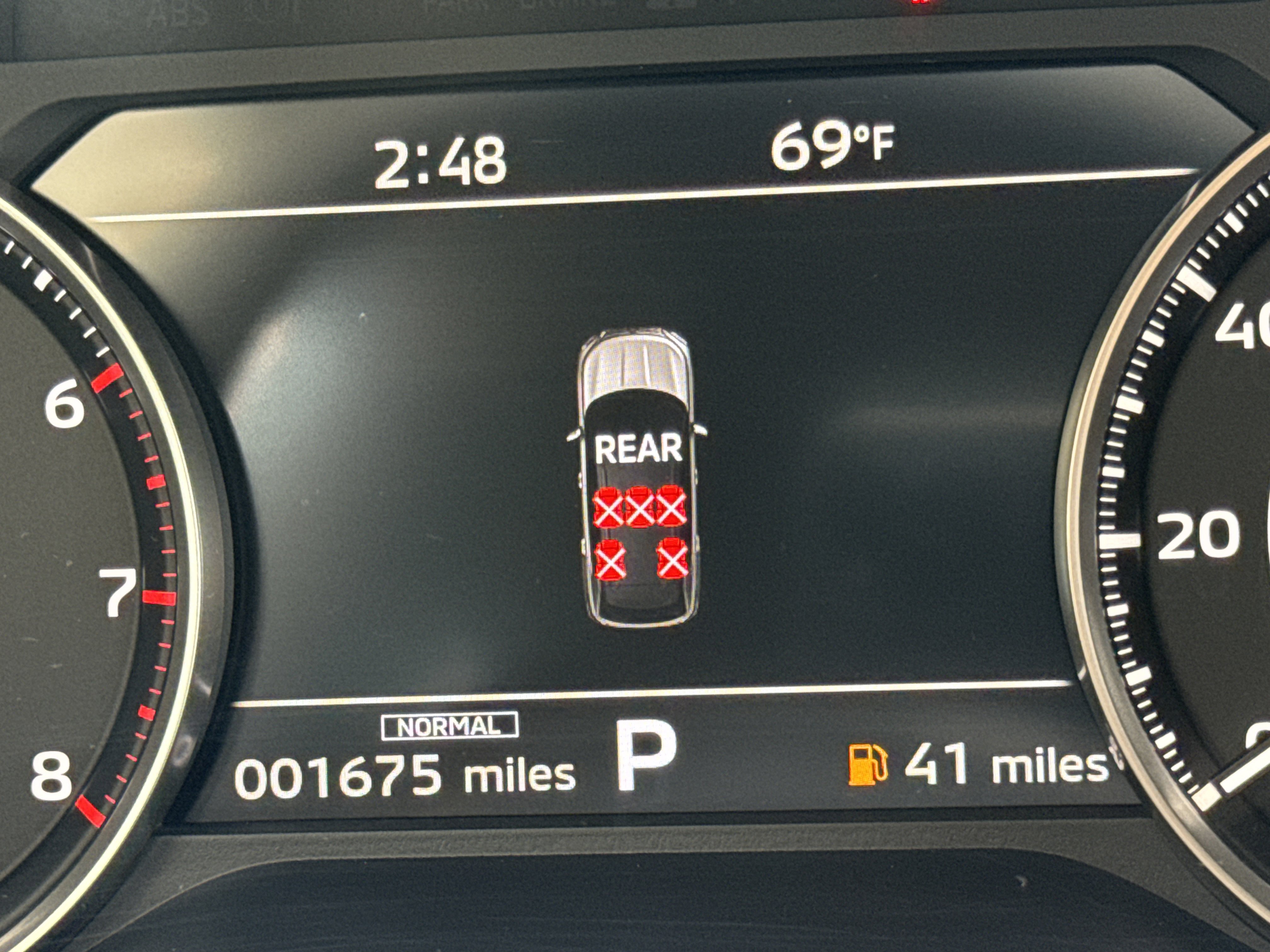 Used 2025 Mitsubishi Outlander SE AWD/4WD image 23