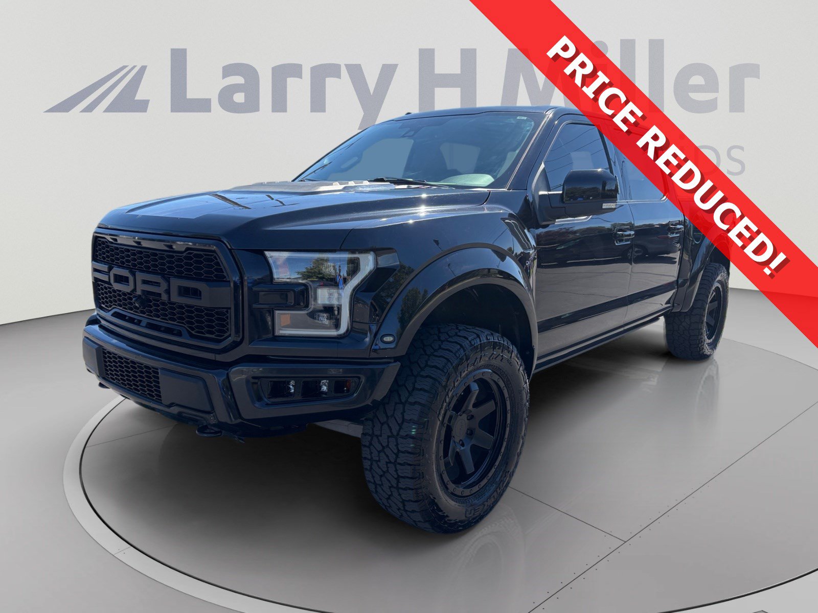 Used 2018 Ford F150 Raptor w/ Equipment Group 802A Luxury AWD/4WD image 1