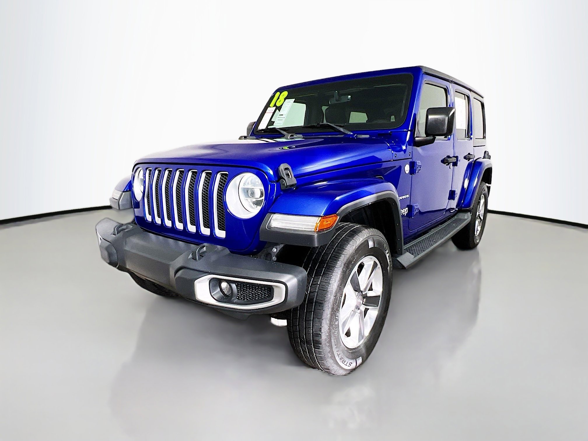 Used 2018 Jeep Wrangler Unlimited Sahara AWD/4WD image 10