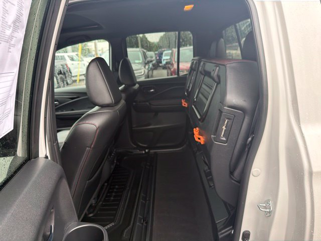 Used 2025 Honda Ridgeline Black Edition image 52