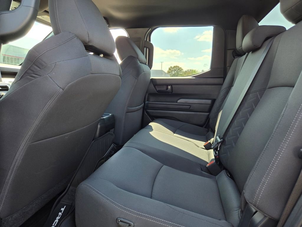 Used 2025 Toyota Tacoma SR image 5