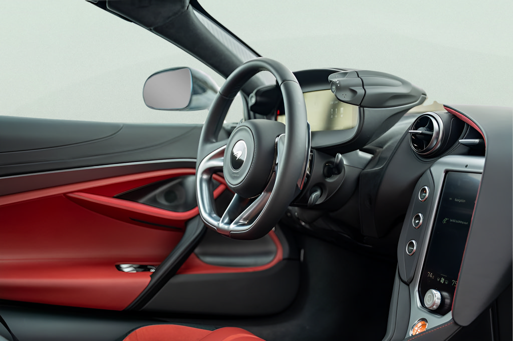 New 2026 McLaren 750S Spider RWD image 36