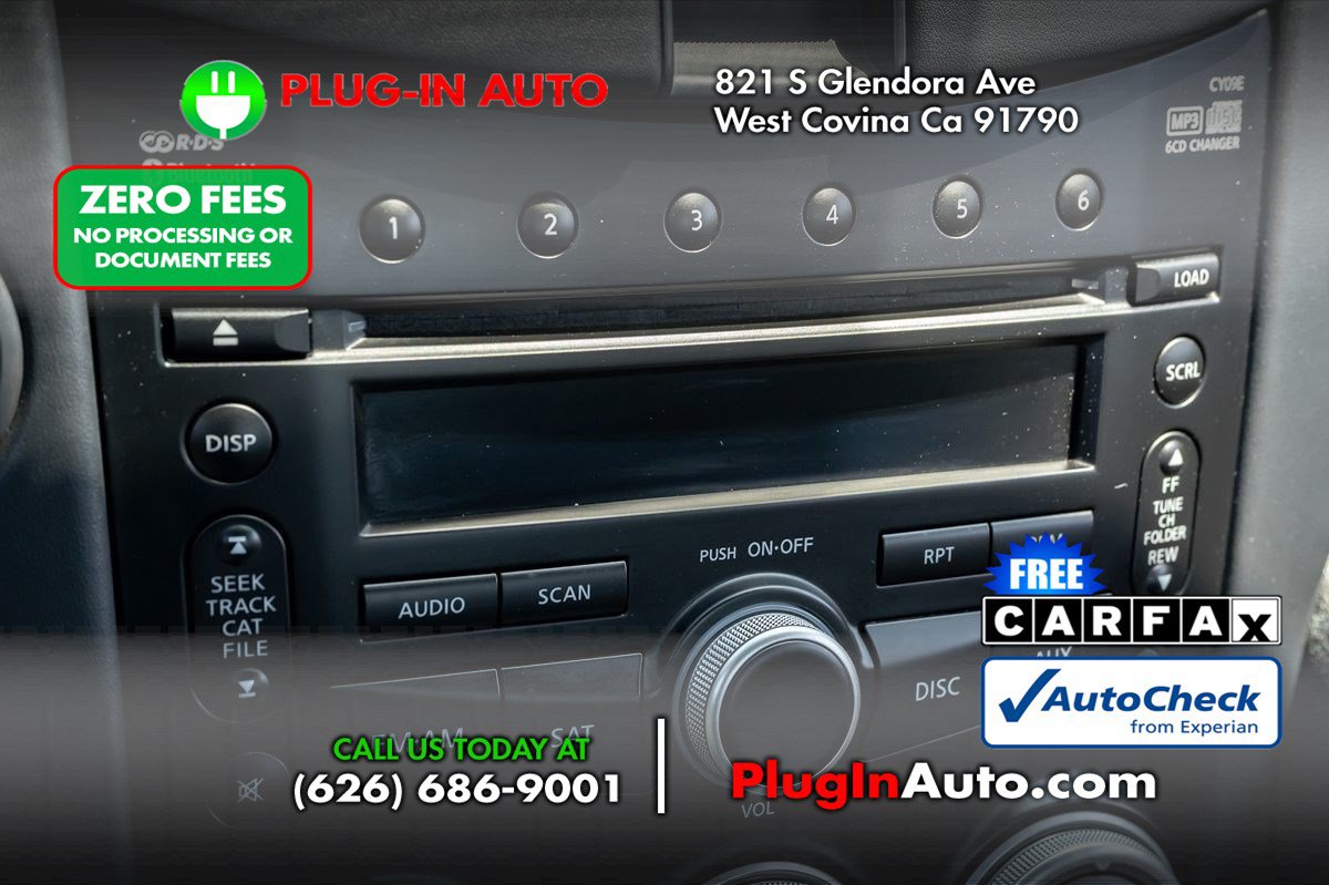 Used 2009 Nissan 370Z Touring RWD image 20