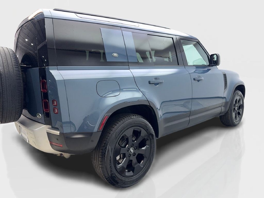 Used 2023 Land Rover Defender 110 SE AWD/4WD image 15