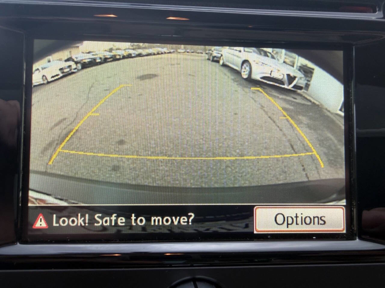 Used 2015 Volkswagen Tiguan SEL image 16