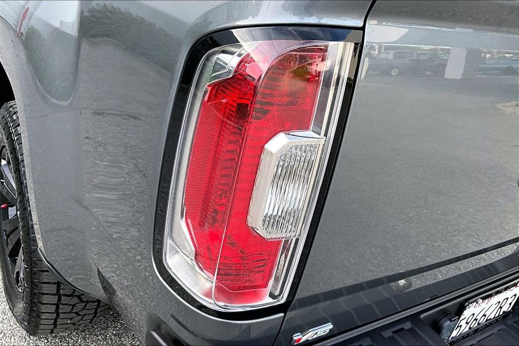 Used 2022 GMC Canyon AT4 image 24