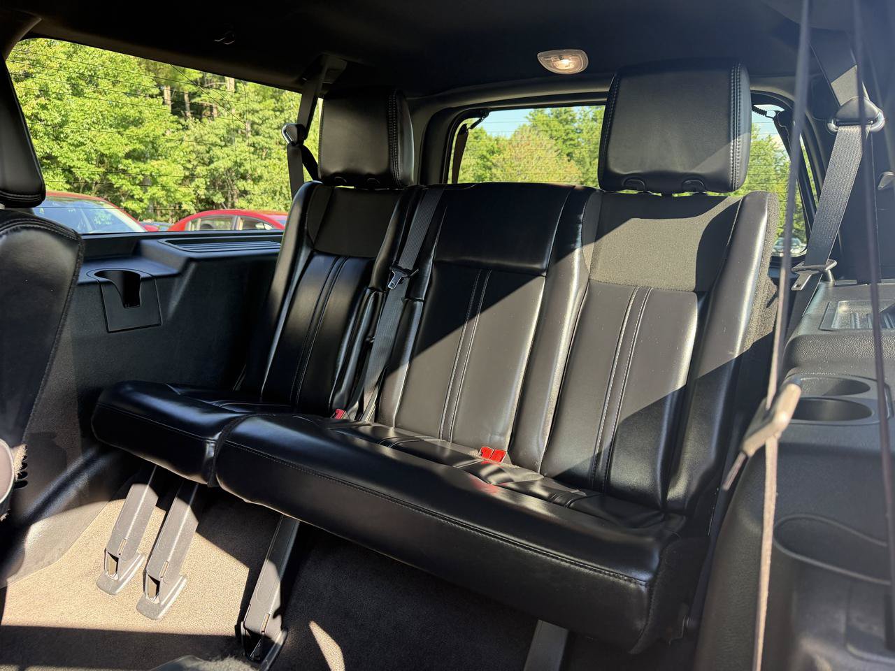 Used 2016 Lincoln Navigator L Select AWD/4WD image 9