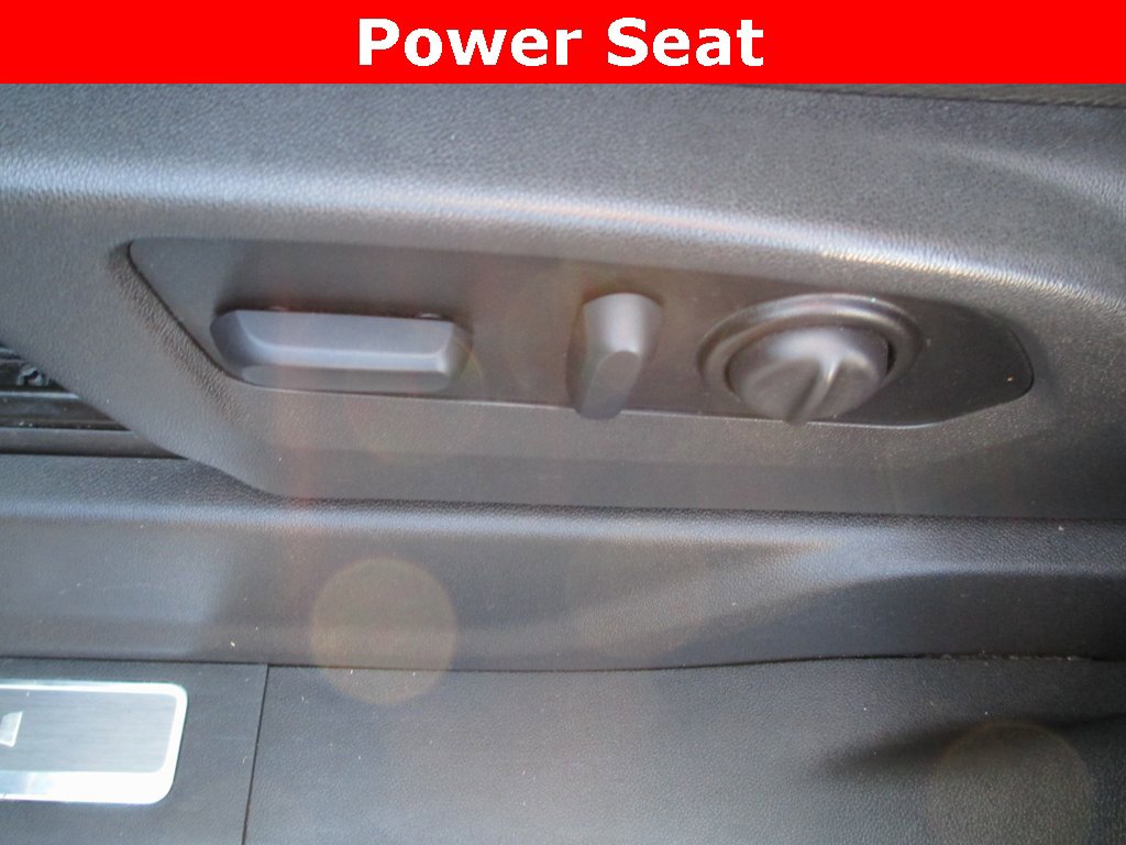 Certified 2022 GMC Sierra 3500 Denali image 28