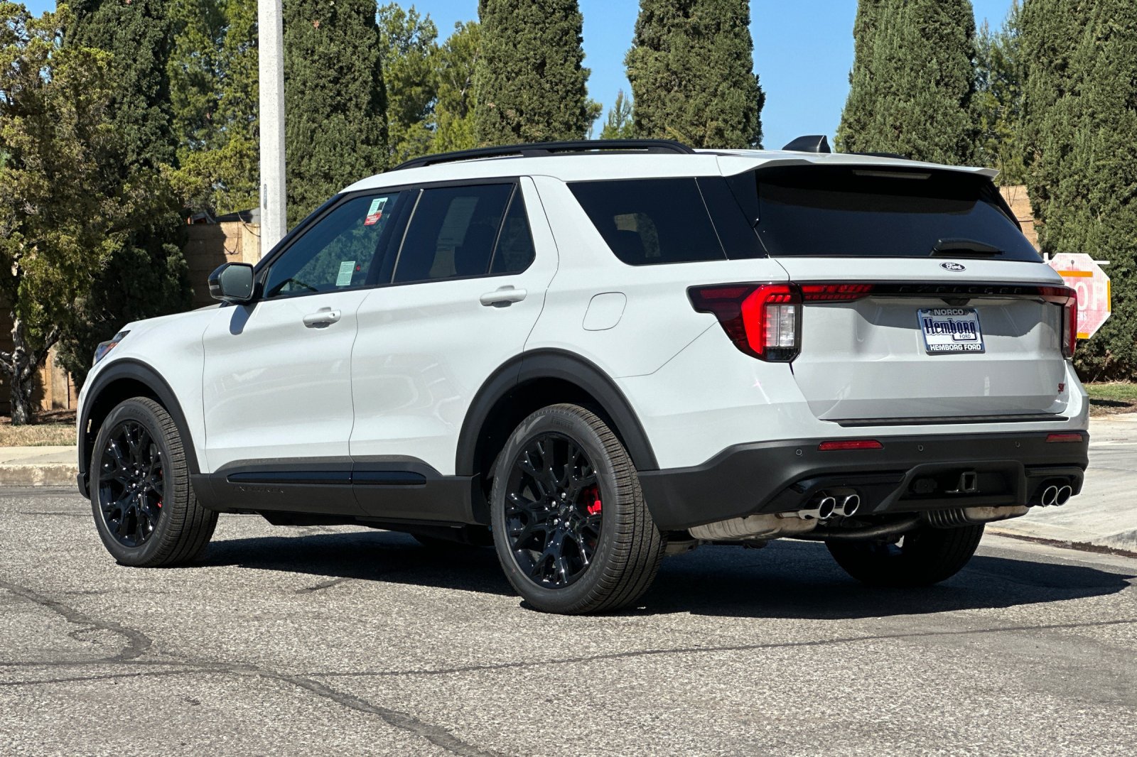 New 2027 Ford Explorer ST w/ ST Sinister Package RWD image 6