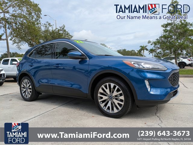 Certified 2022 Ford Escape Titanium w/ Class II Trailer Tow Package