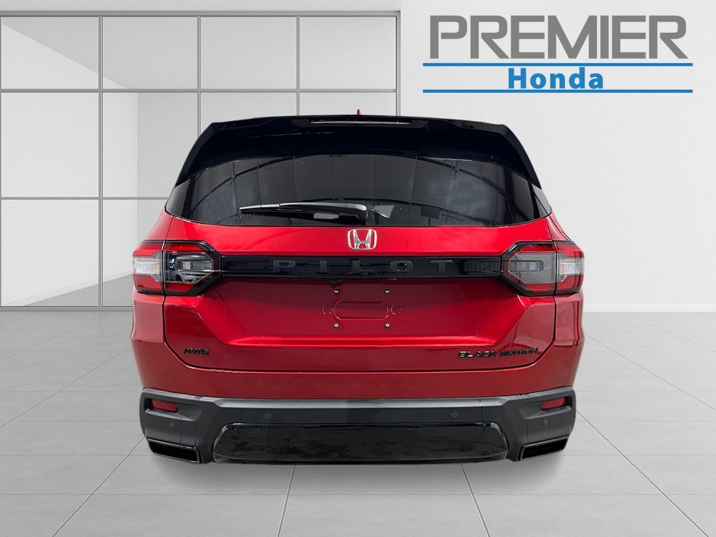 New 2026 Honda Pilot Black Edition image 4