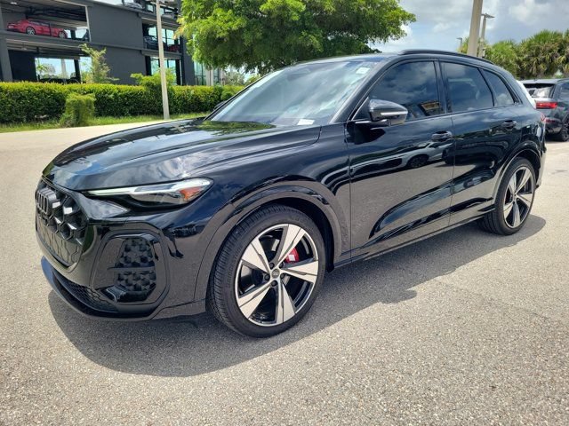Certified 2025 Audi SQ5 Premium Plus AWD/4WD image 4