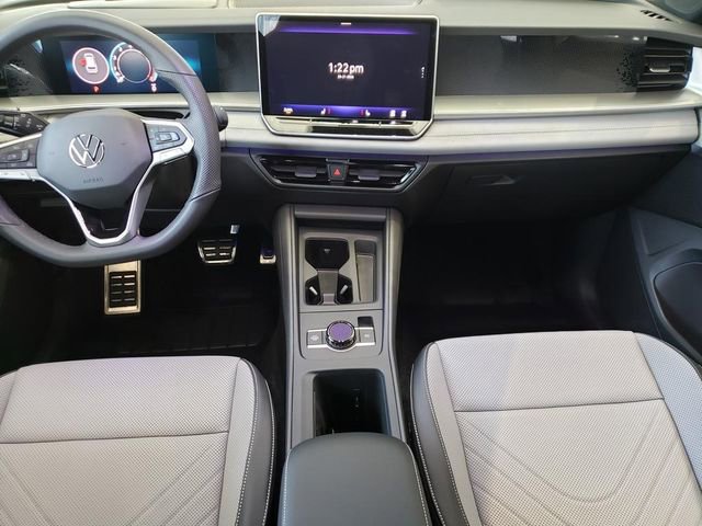 New 2026 Volkswagen Tiguan SE R-Line AWD/4WD image 8